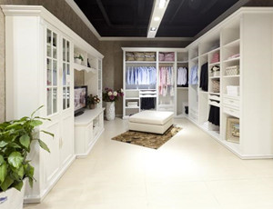 品牌衣柜pk雜牌衣柜，區(qū)別不止一點(diǎn)點(diǎn)