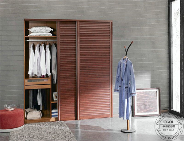 定制衣柜空間擴展有哪些技巧？