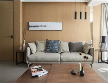 次臥變開放式書房，客廳大到讓鄰居羨慕