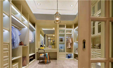 影響定制衣柜價格的因素有哪些？