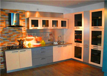 櫥柜臺面選什么材質(zhì)的好？