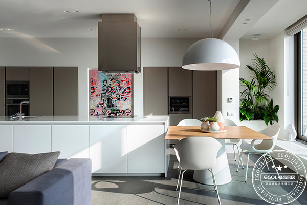 全屋定制開(kāi)店成本要多少錢(qián)？需要注意什么？