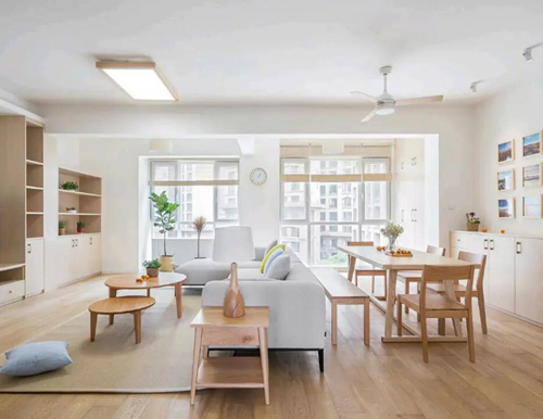 小戶型適合定制日系原木風家具嗎？