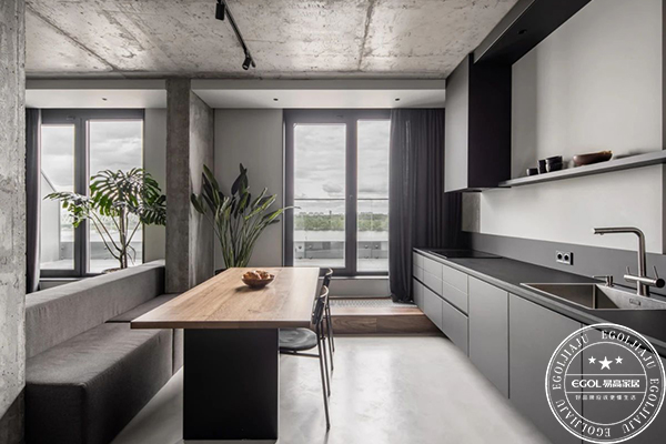 全屋定制的特色是什么？