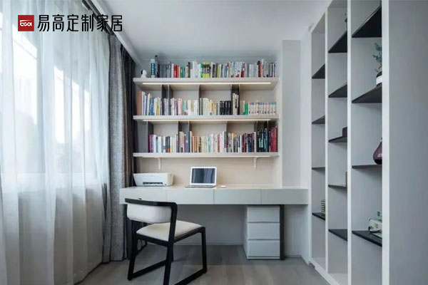居家辦公區(qū)怎么設計？書房定制有哪些款式？