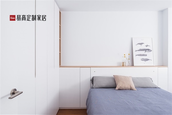 定制衣柜的優(yōu)勢是什么？