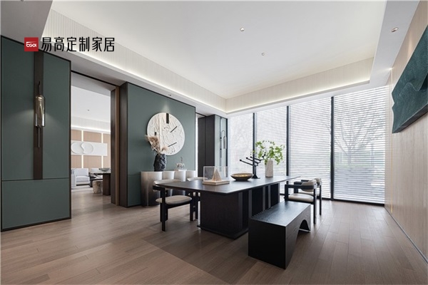 全屋定制VS成品家具有哪些優(yōu)缺點(diǎn)？